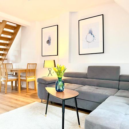 Apartament Pietrowy W Centrum Klodzka Z Darmowym Parkingiem Kladsko Exteriér fotografie